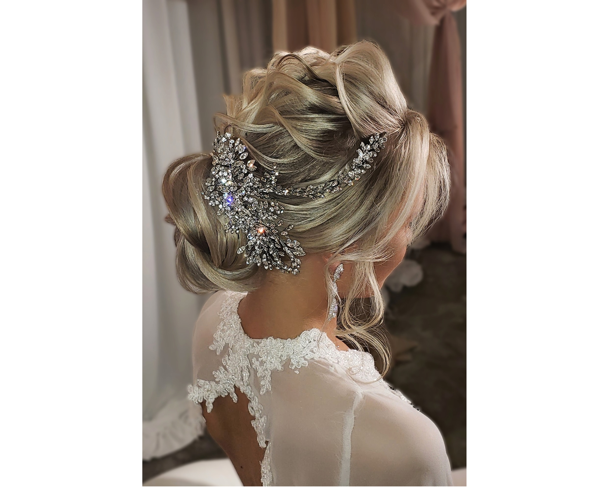 20 Trendy Low Bun Wedding Updos and Hairstyles 2023 | Medium hair styles,  Long hair styles, Up dos for medium hair